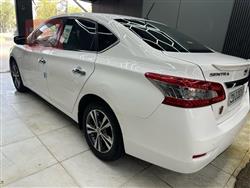 نيسان سنترا